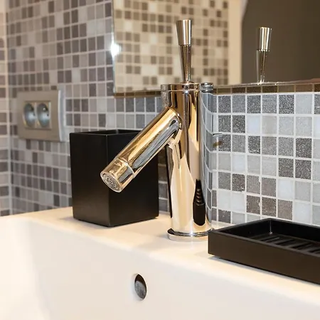 #macleod2 아파트 *